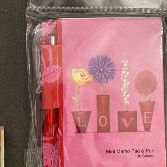 Five 5 Piece Stationary Set Journal Mini Note Pad Two Bookmarks Change Purse - Picture 5 of 6